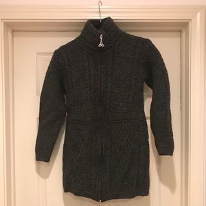 Women's Black Cable Knit Sweater